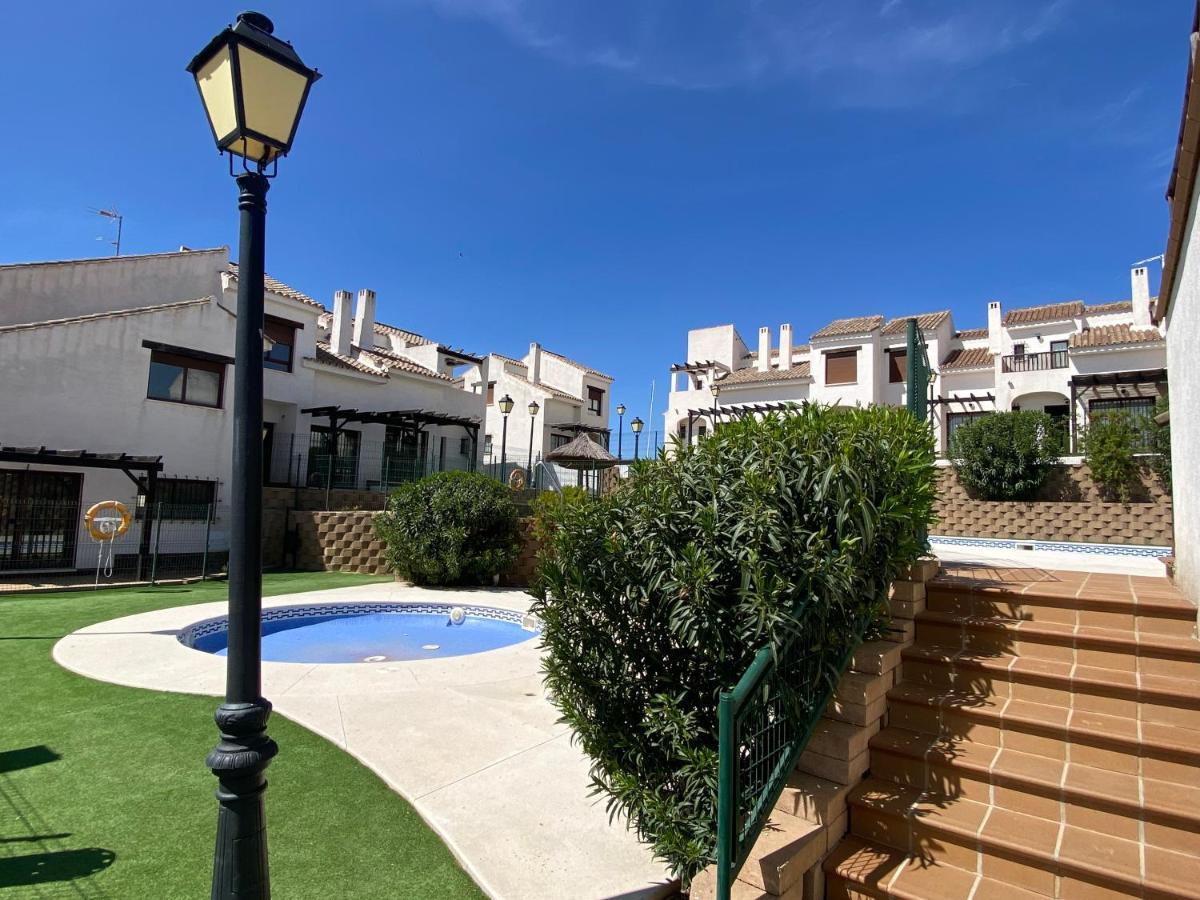 Casita Rural Sierra De Sevilla, Combina Una Maravilla Экстерьер фото